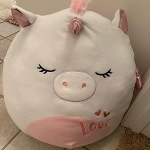 Squishmallow Raquel